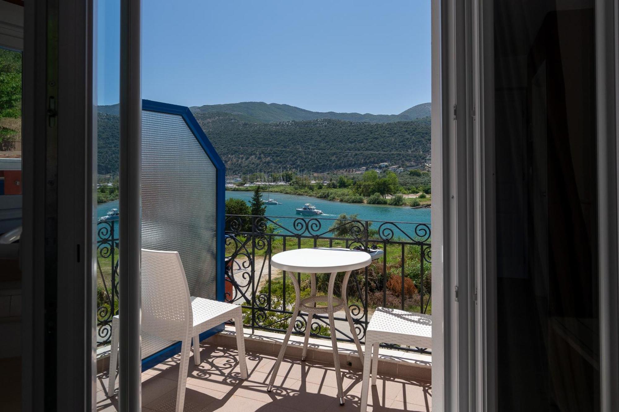 Vliho Bay Boutique Hotel Yénion Kamer foto