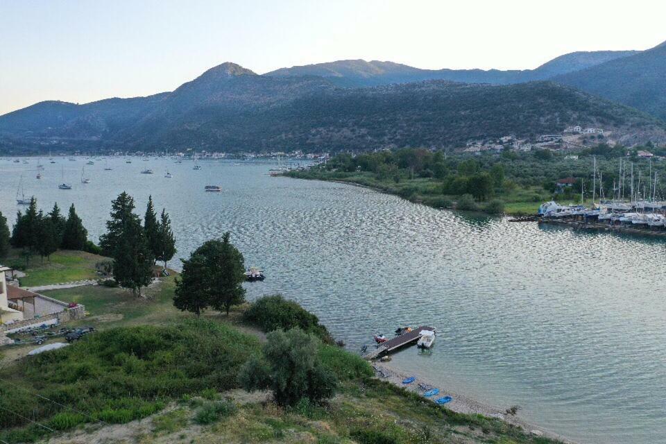 Vliho Bay Boutique Hotel Yénion Buitenkant foto